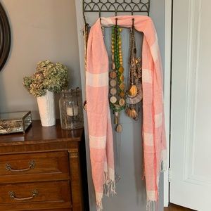 Scarf Pink And White Striped With Fringe